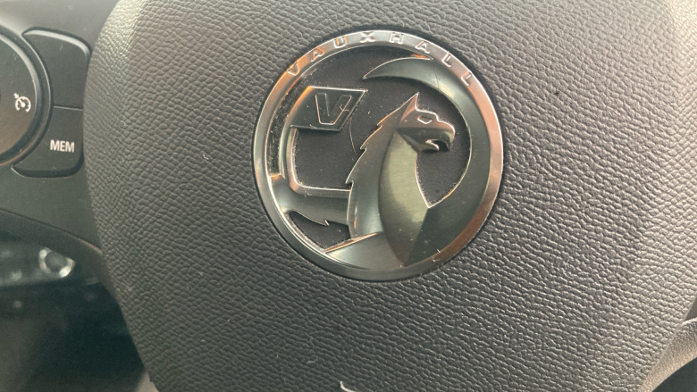 Vauxhall Corsa 1.2 SE 5dr Petrol Hatchback